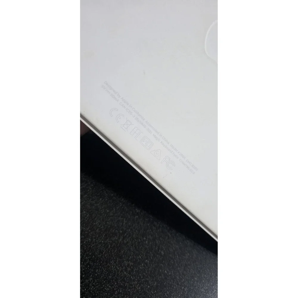 Apple Magic Keyboard for iPad 10th Gen. US English‎ EUC